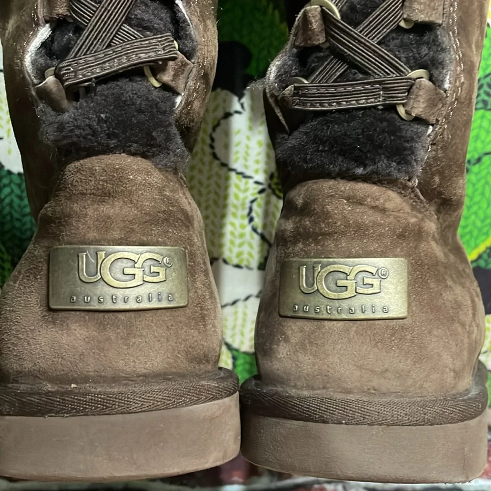 Ugg Boots women’s tall boots 7 brown Sherpa sheepskin 12”